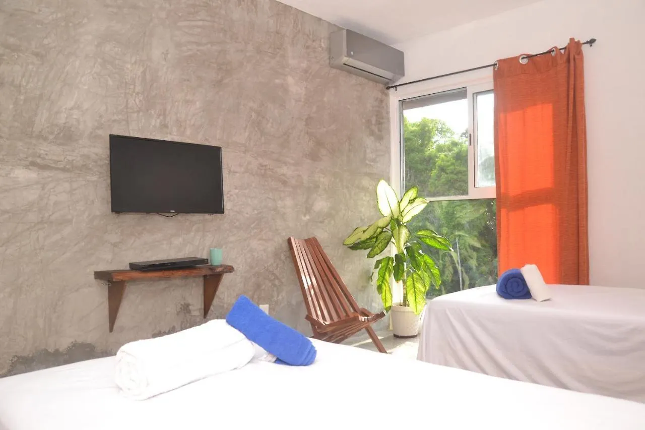 Relaxing Comfortable Jungle View Eklum Villa Rivera Maya Puerto Morelos Pool Ac Gym Gated Community 0*,  Mexico