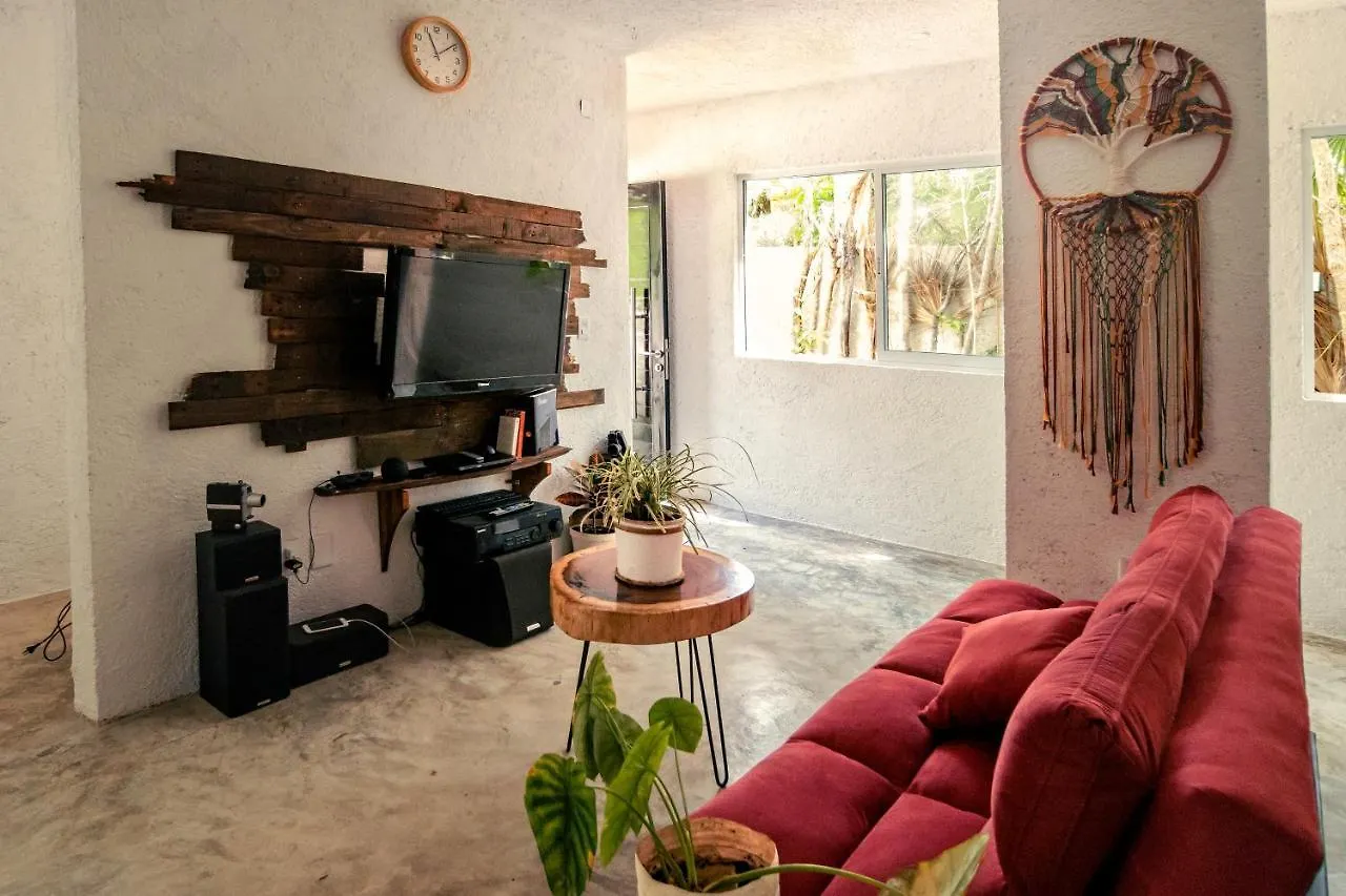Homestay Relaxing Comfortable Jungle View Eklum Villa Rivera Maya Puerto Morelos Pool Ac Gym Gated Community Mexico