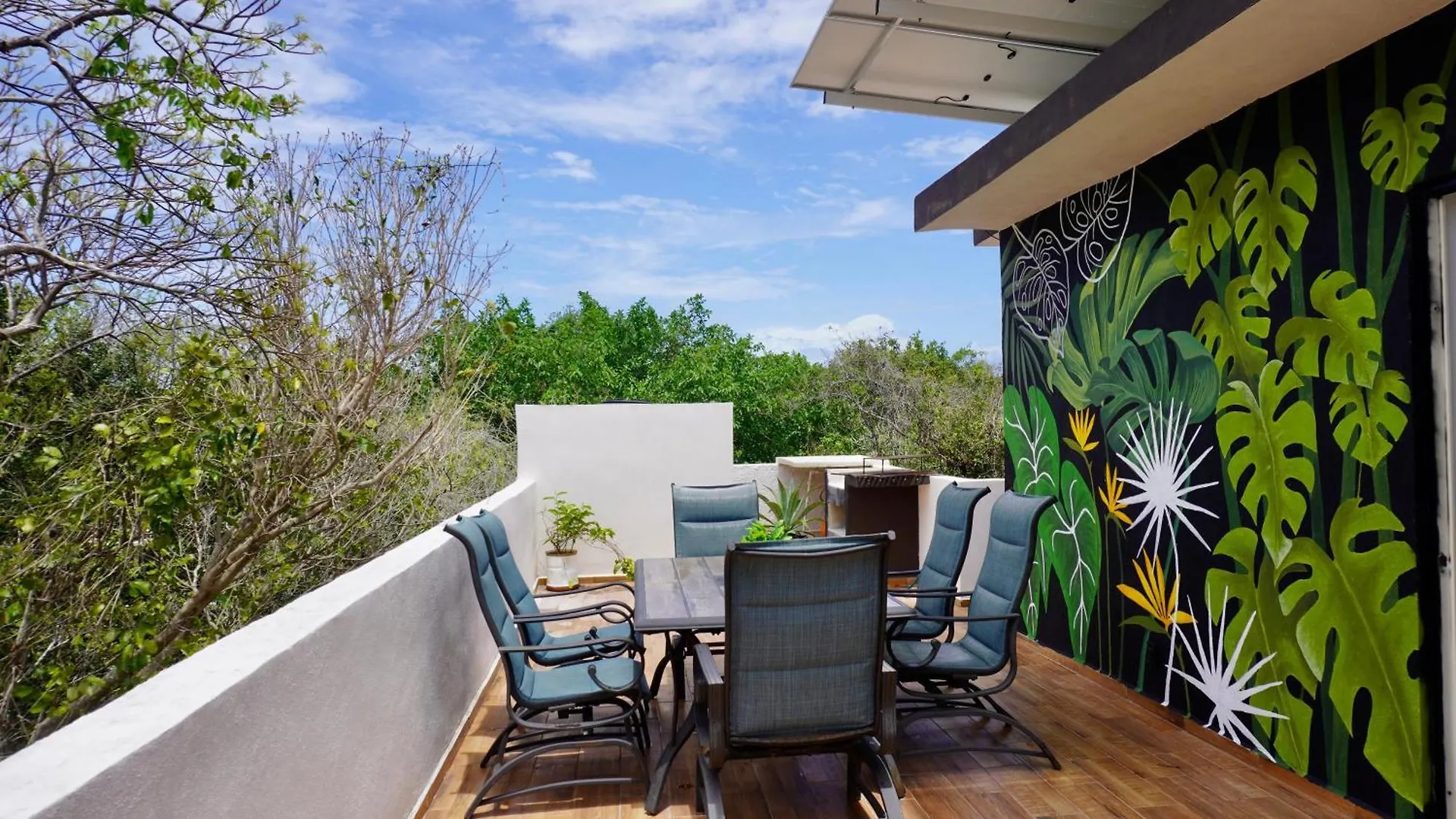 Relaxing Comfortable Jungle View Eklum Villa Rivera Maya Puerto Morelos Pool Ac Gym Gated Community Homestay