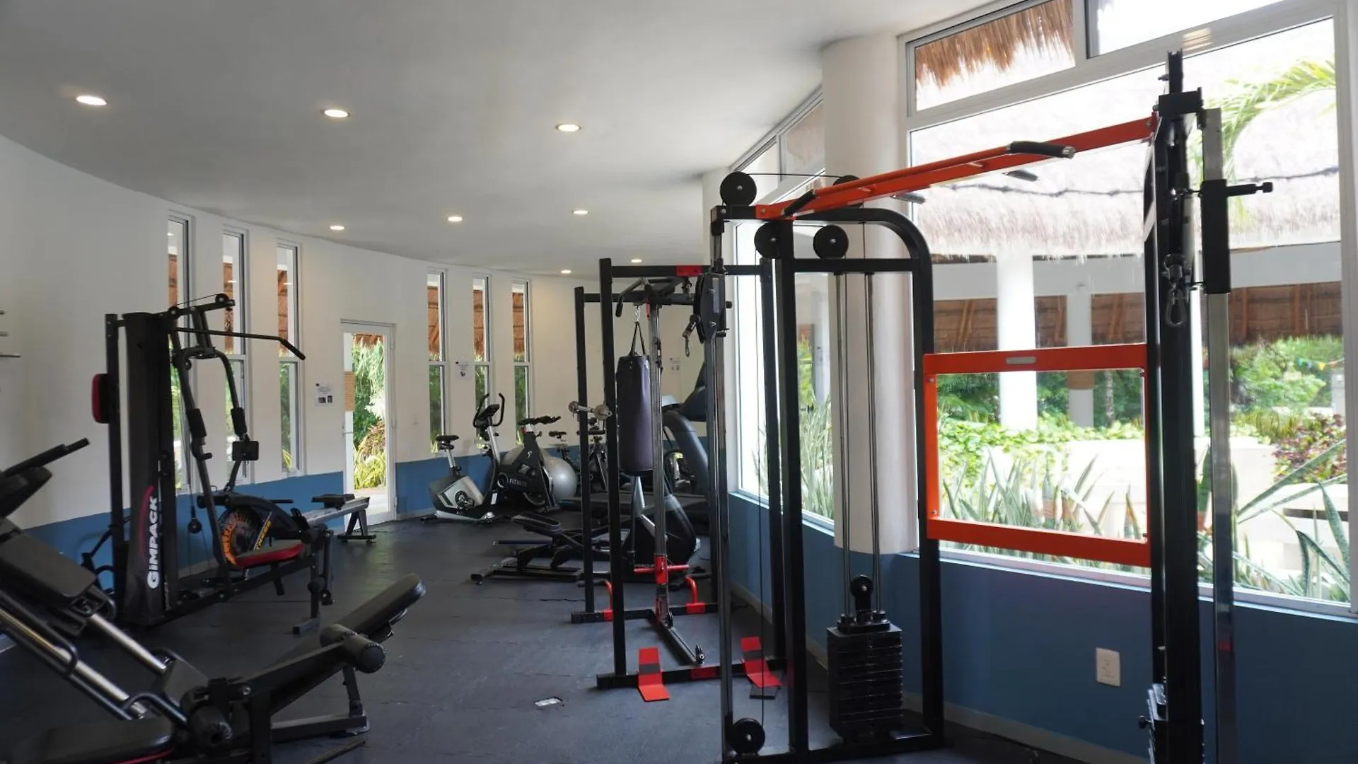 Relaxing Comfortable Jungle View Eklum Villa Rivera Maya Puerto Morelos Pool Ac Gym Gated Community Homestay